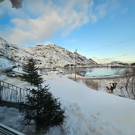 Lofoten Finnhavn Ovre - Panoramic View *