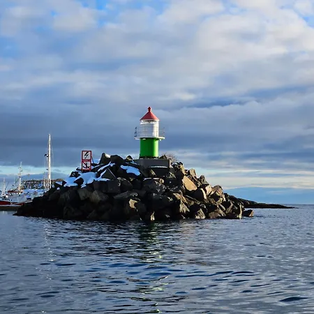 Lofoten Finnhavn Ovre - Panoramic View * Sørvågen