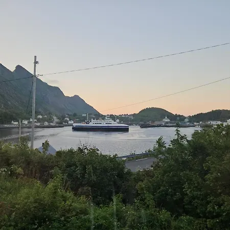 Lofoten Finnhavn Ovre - Panoramic View Sørvågen