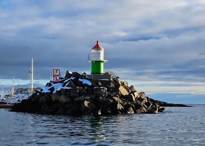 Lofoten Finnhavn Ovre - Panoramic View * Sørvågen