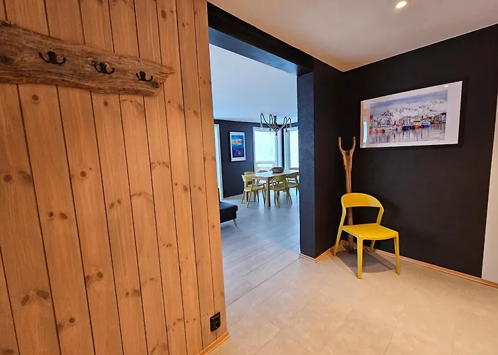 Lofoten Finnhavn Ovre - Panoramic View *